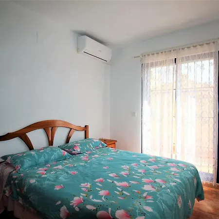 Best House Golden Zenia