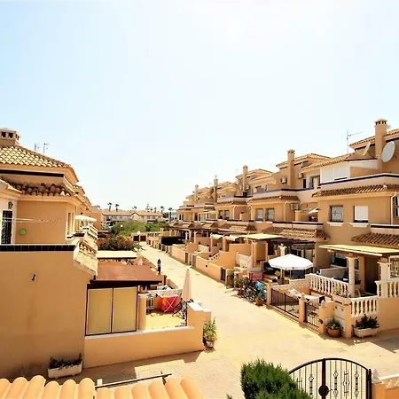 Best House Golden Zenia 弗拉门卡海滩